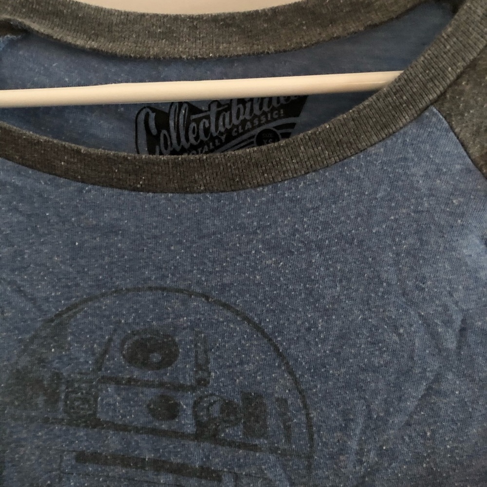 ✨Star Wars R2D2 Shirt ✨ - Picture 3 of 3